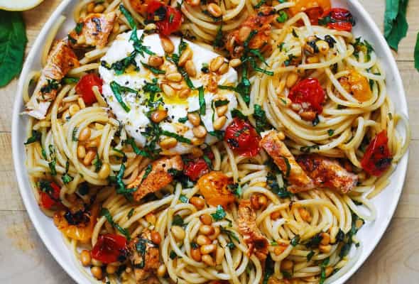 SPAGHETTİ BURRATA - (Spagetti, balzamik glaze sousu ,...