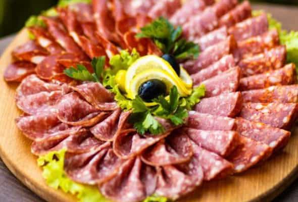 Kolbasa assorti 800 qr - (Doktorskaya, oxotnik, servalat, sucuk)
