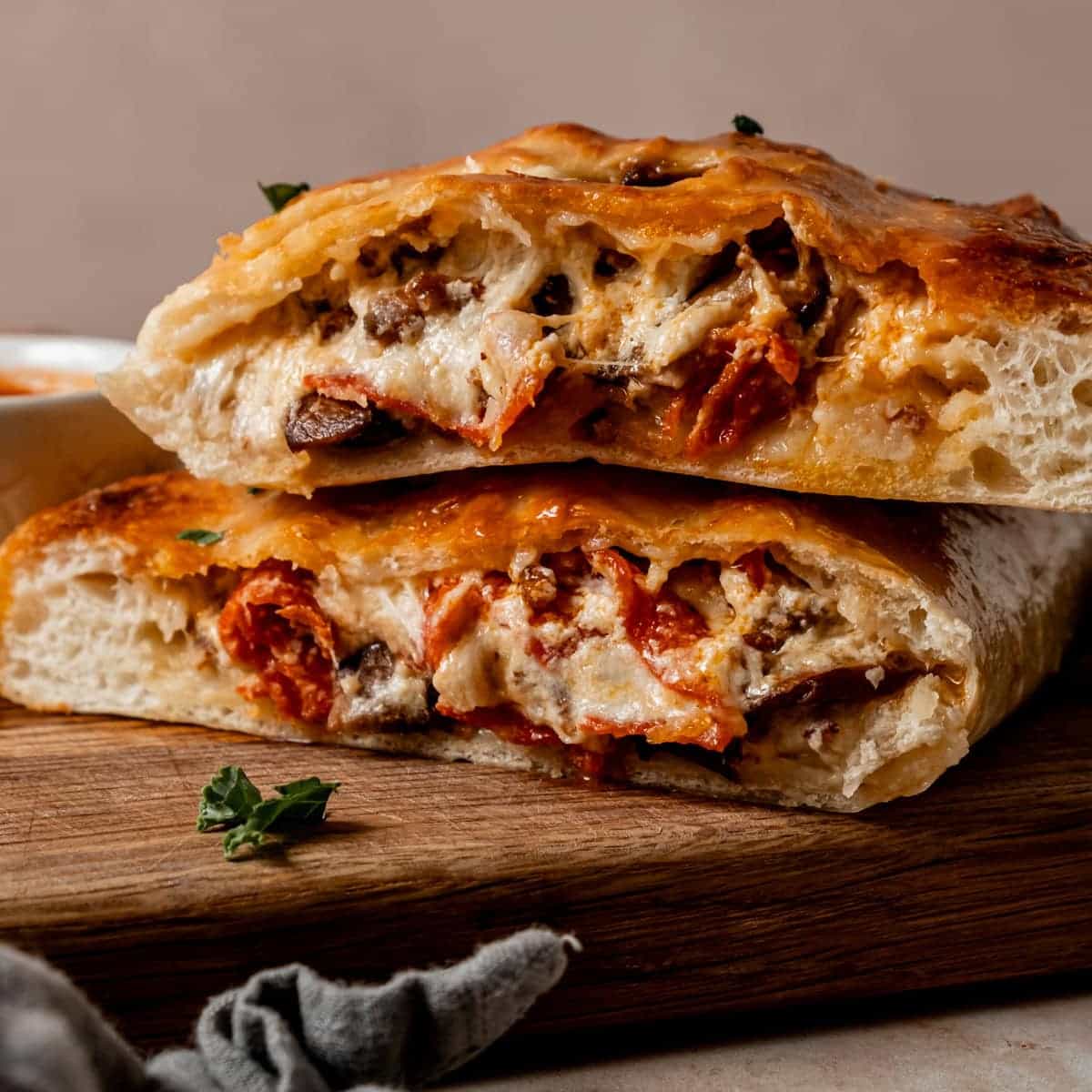 Calzone File - özəl xəmir,tomate...