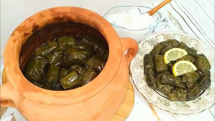 YARPAQ DOLMASI KÜPƏDƏ - (Quzu əti,düyü,soğan,üzüm...