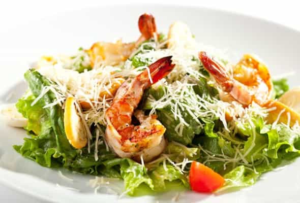 Sezar salatı (Krevetka ilə) 450 qr - (Krevetka, aysberq, suxari, çeri...