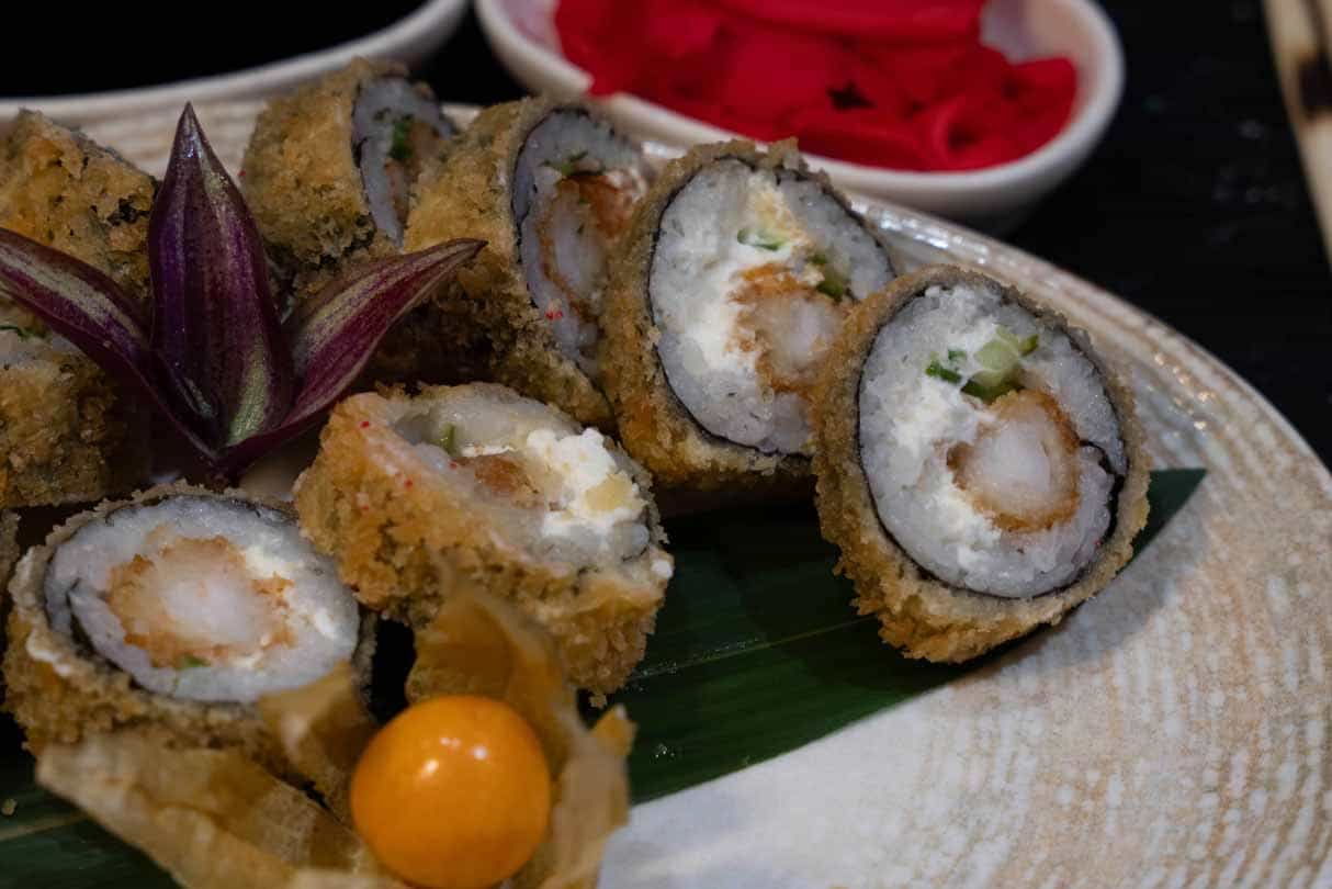 Hot Roll Krevetka - Düyü, nori, krem pendir, krevetka,...