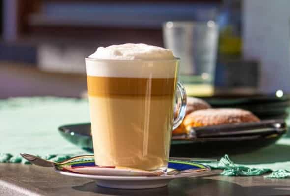 spanish latte - espresso, qatılaşdırılmış süd,...
