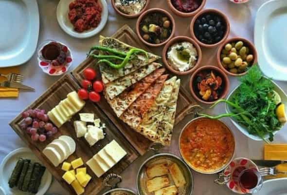 KARİZMA SƏHƏR YEMƏYİ - Pətəkli bal, Kərə yağı, Ağ...
