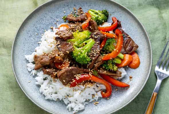 wok rice beef’s - (Yapon düyü, can əti, yumurta ,...