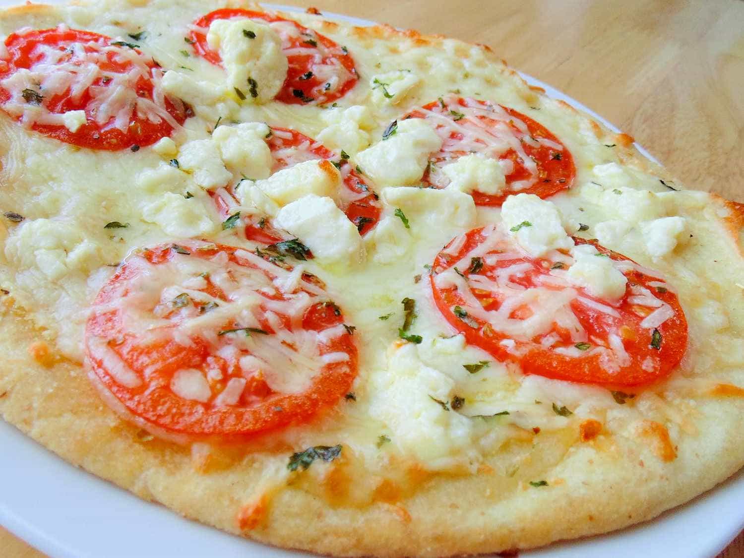 Pizza Margaritta - Xemir , mocarella pendiri , pomidor