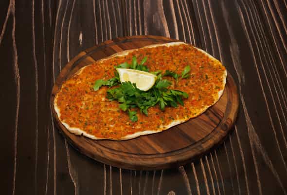 Acılı - Acılı Qıymə, Limon, Keşniş