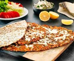PENDİRLİ LAHMACUN - PENDİRLİ LAHMACUN