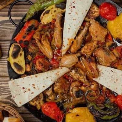 Sac qovurma quzu ilə - Sac qovurma quzu ilə