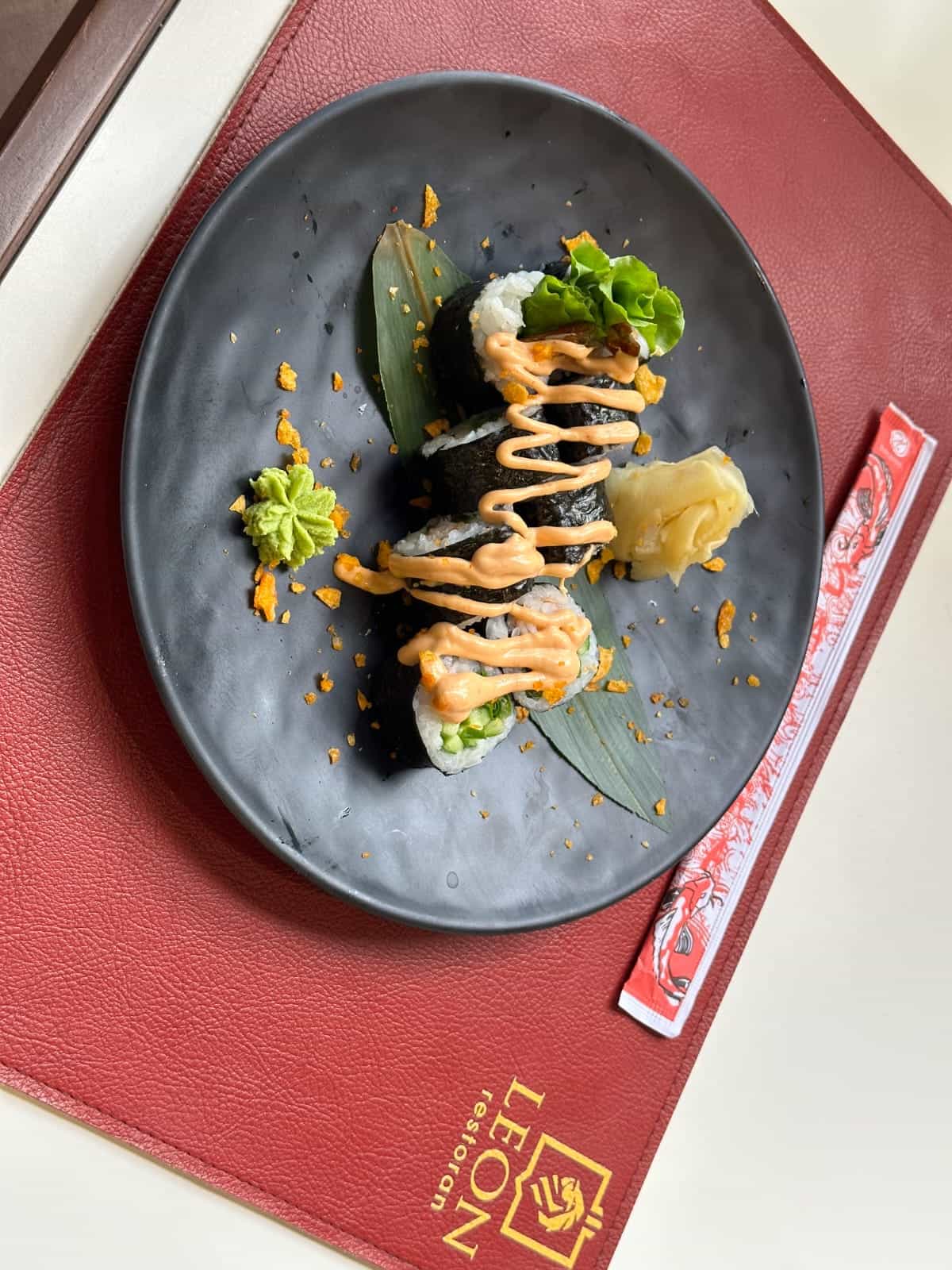 Roll ebi spice - Düyü, nori, krevetka,spice sous,...