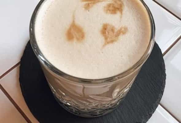 Raf coffee - Espresso, qaymaq, süd