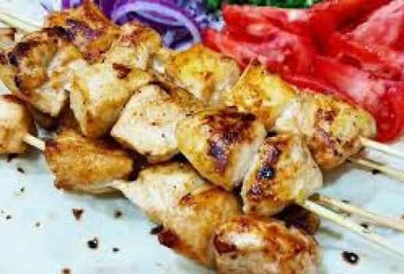 Çöpdə yakıtori 200 qr - Toyuq filesi, rəngli bibərlər,...