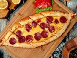 SUCUQLU PİDE - SUCUQLU PİDE