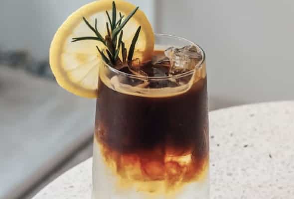 ESPRESSO TONİC - Espresso, tonik suyu