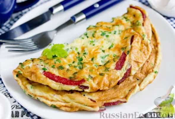 Omlet Qarışıq - Yumurta,zeytun yağı,Holland pendiri,...