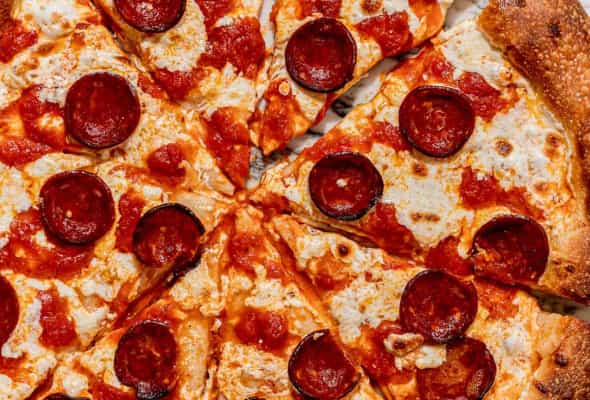 peperoni - (İtalyan xəmiri,tomat...