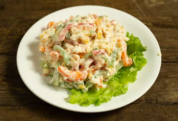 Qarğıdalı salatı - 