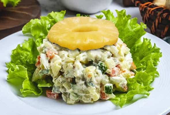 Ananas salatı 300 qr - (Can əti, ananas, BBQ sous, çeri...