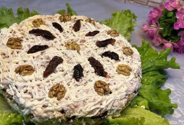 Gavalı salatı 550 qr - (Qoz, qavalı, xama, yerkökü,...
