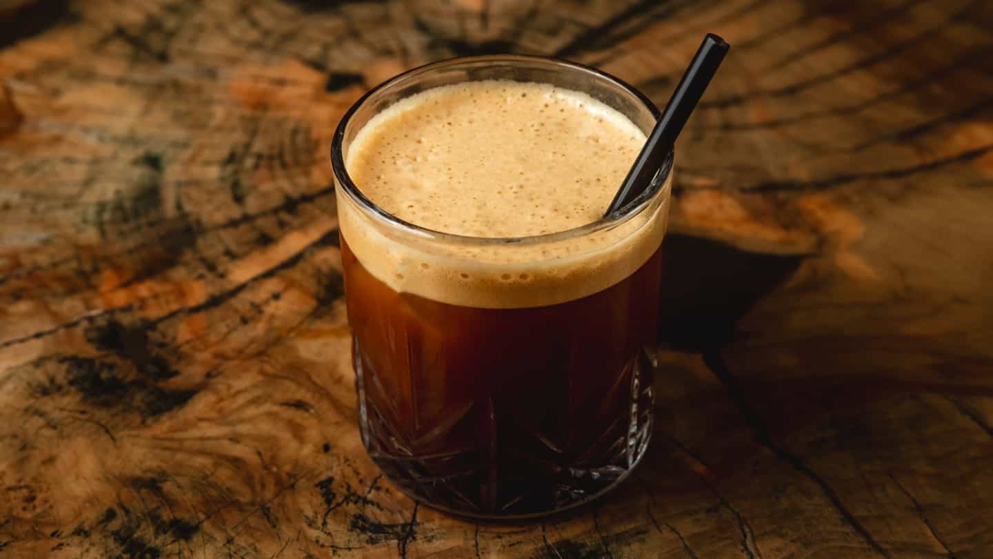 SHAKERATO ESPRESSO - Soyuq, çalxalanmış espresso,...