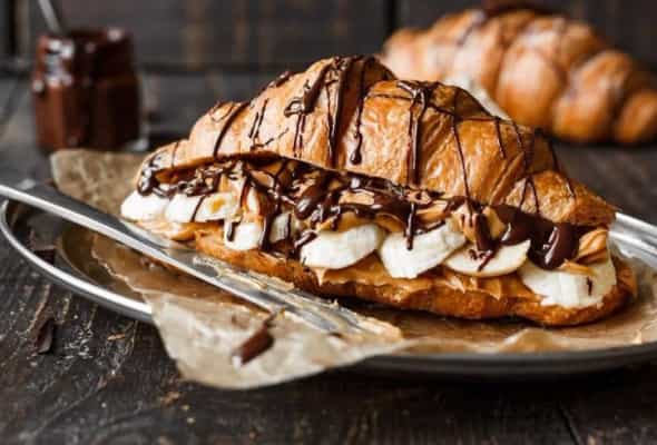 KRUVASAN FRUİT - (Kruvasan , fruit  , nutella , cream...