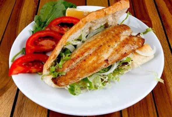 BALIK EKMEK - Skumbriya, kahı, pamidor, qırmızı...