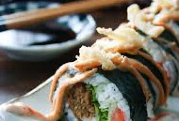 Chesseburger Roll - (Yaponica düyü,nori,pendir,mal...