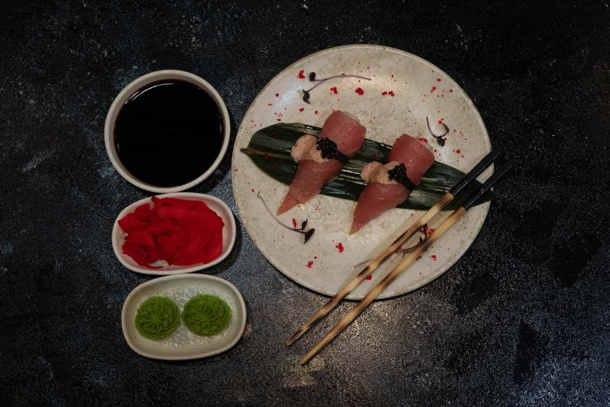 Nigiri Ton Balığı - Ton balığı, düyü, vasabi