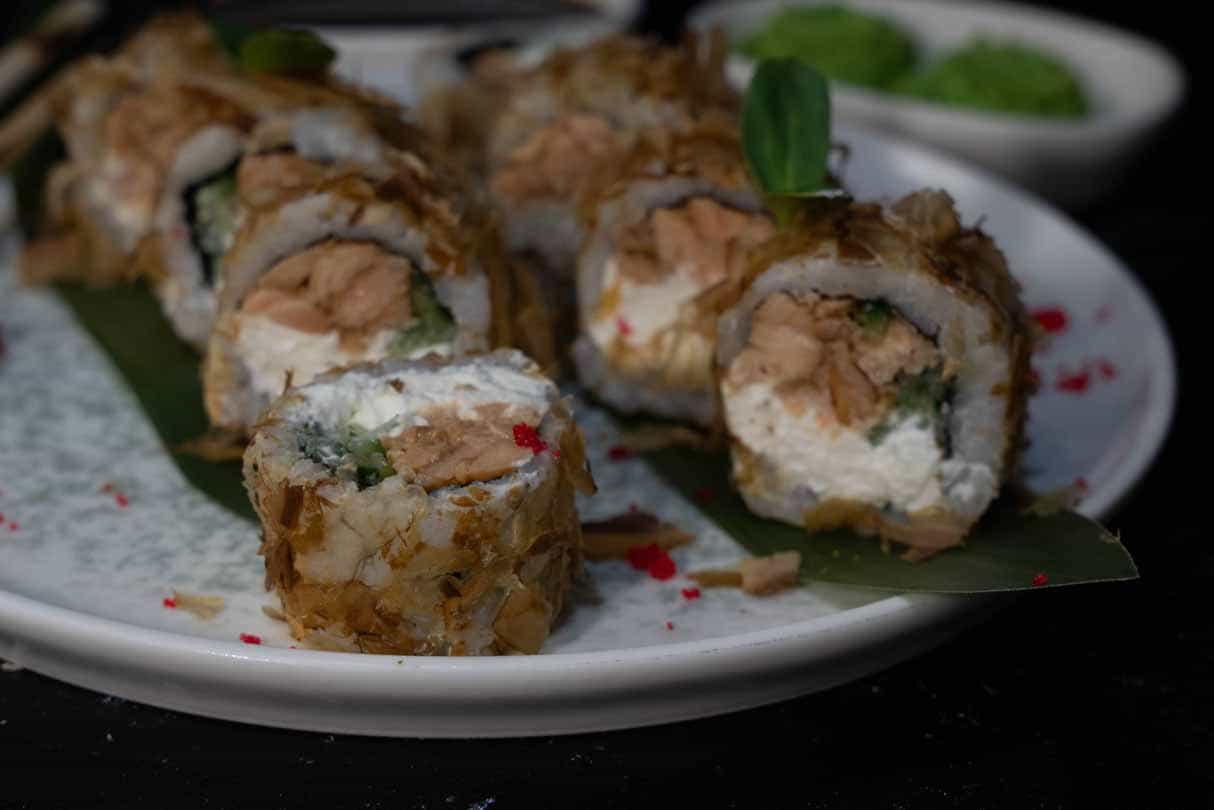 Bonita Roll - Düyü, nori, krem pendir, teriyaki...