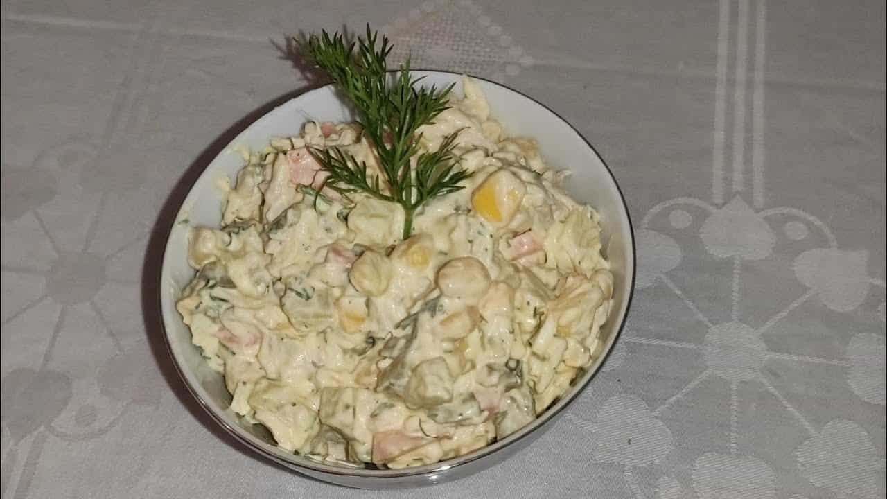 Qarğıdalı salatı - 