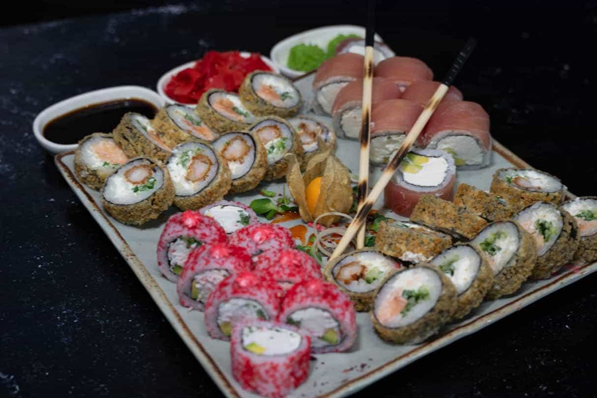 Sansei Set (36 ədəd) - Tuna Roll – 8 ədəd, Kaliforniya...